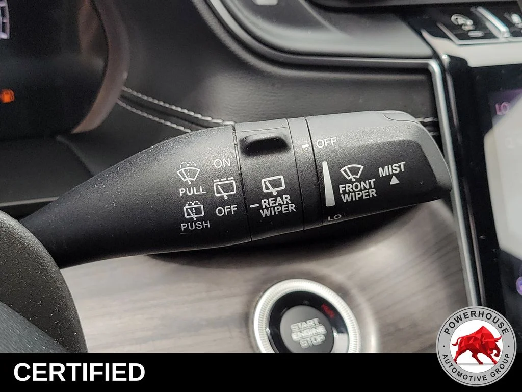 Used 2023 Silver Jeep Limited image 33