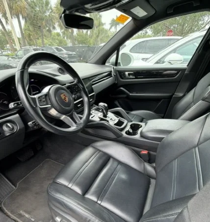 2019 Porsche Cayenne Base