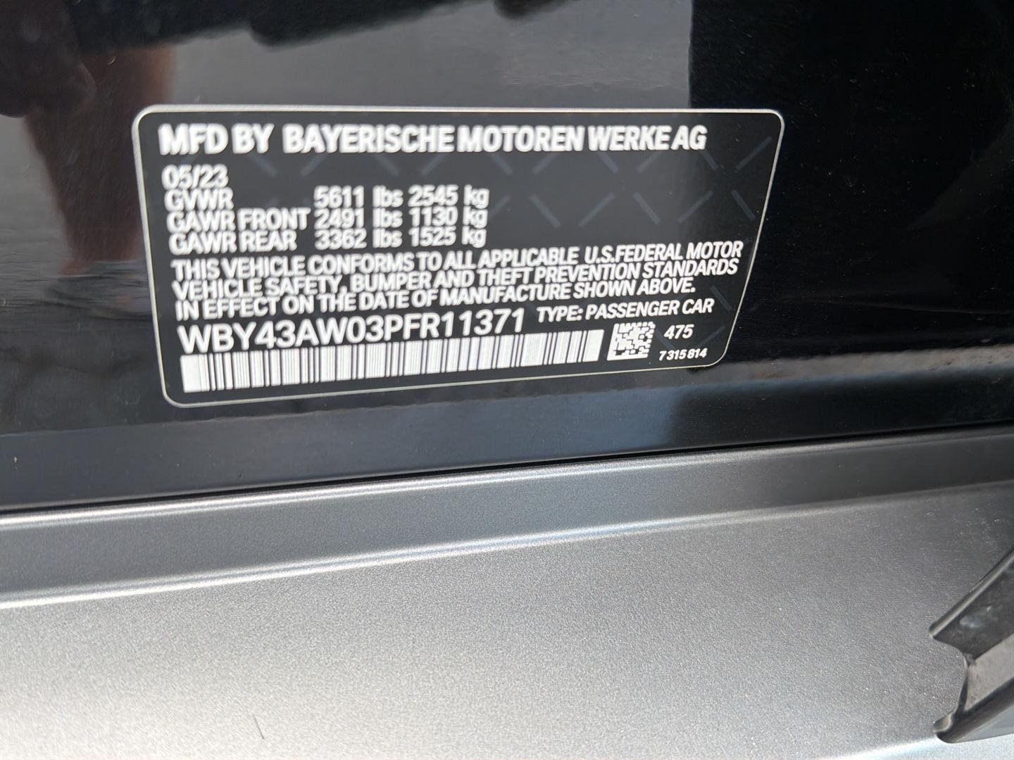 Used 2023 Black Sapphire Metallic BMW eDrive35 image 41
