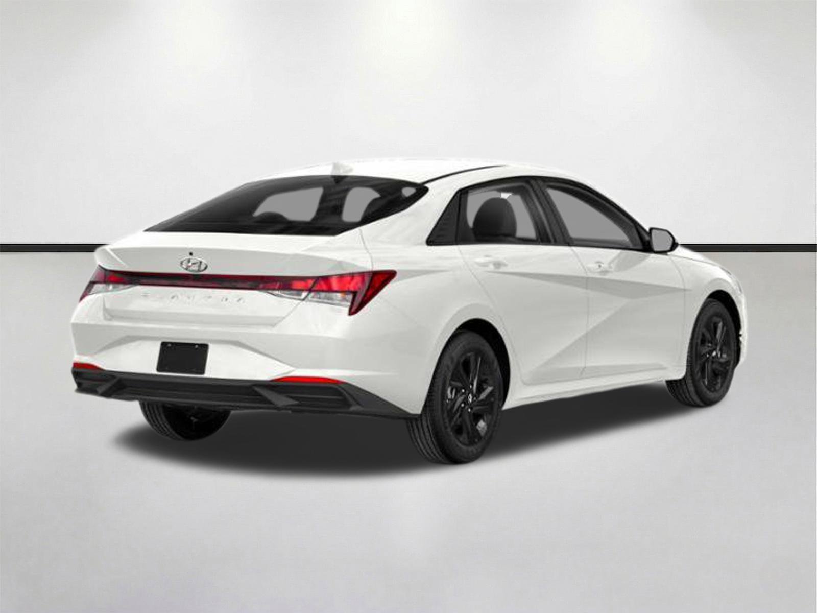 Certified Used 2022 Quartz White Hyundai SEL image 2