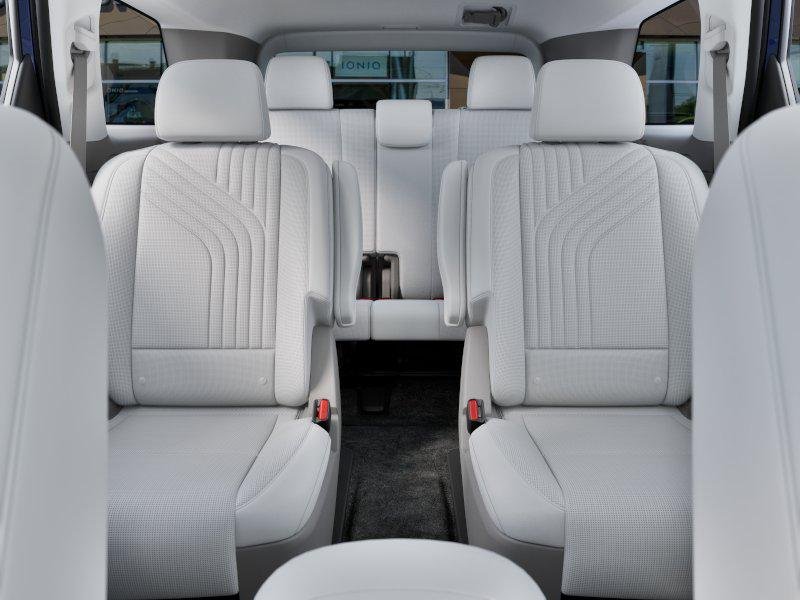 New 2027 Pacific Sapphire Pearl Hyundai SEL FWD image 12