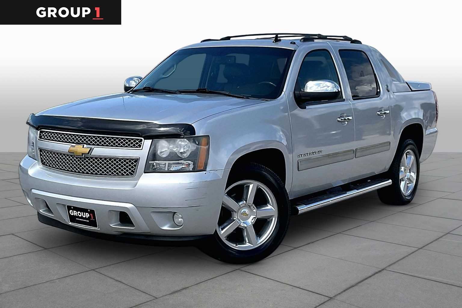 2013 Chevrolet Avalanche 2WD Avalanche LT's photo