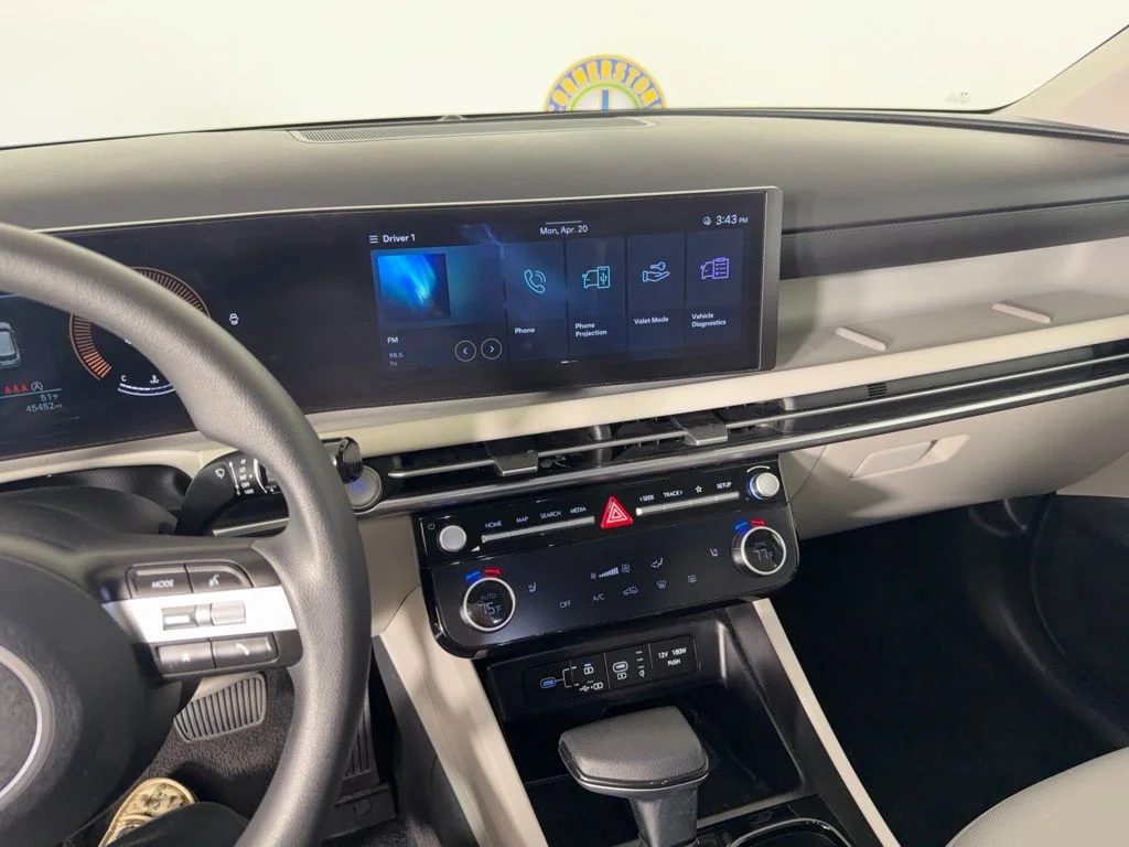 Used 2025 Hyundai Tucson SEL with VIN 5NMJBCDE3SH477546 for sale in Elk River, Minnesota