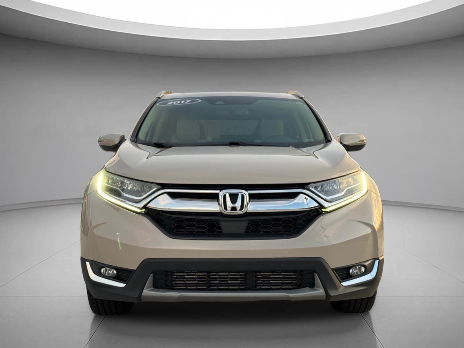 Used 2017 Sandstorm Metallic Honda Touring image 8
