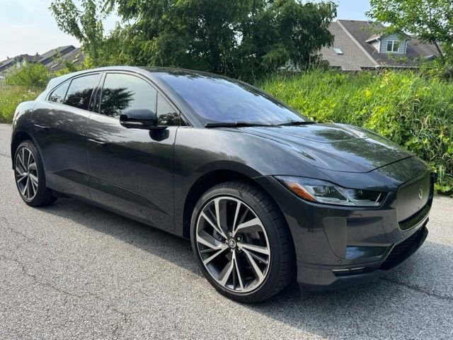 Used 2024 Carpathian Gray in Satin Finish Jaguar HSE image 4
