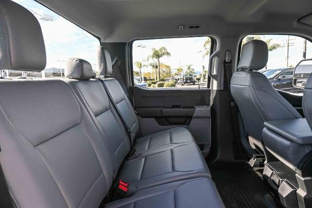 New 2026 Oxford White Ford F-350® XL image 47