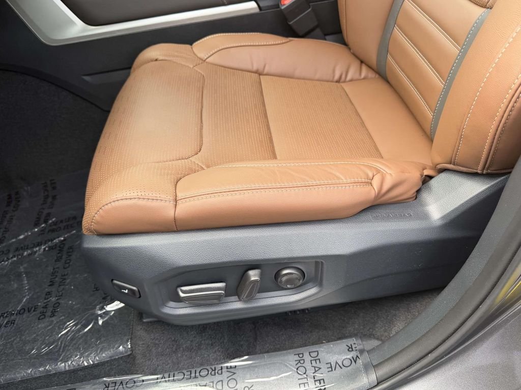 2026 Toyota Tundra 1794 Edition - Photo 16