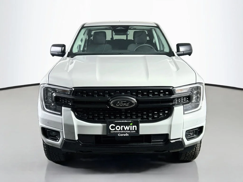 New 2026 Avalanche Ford XLT image 3