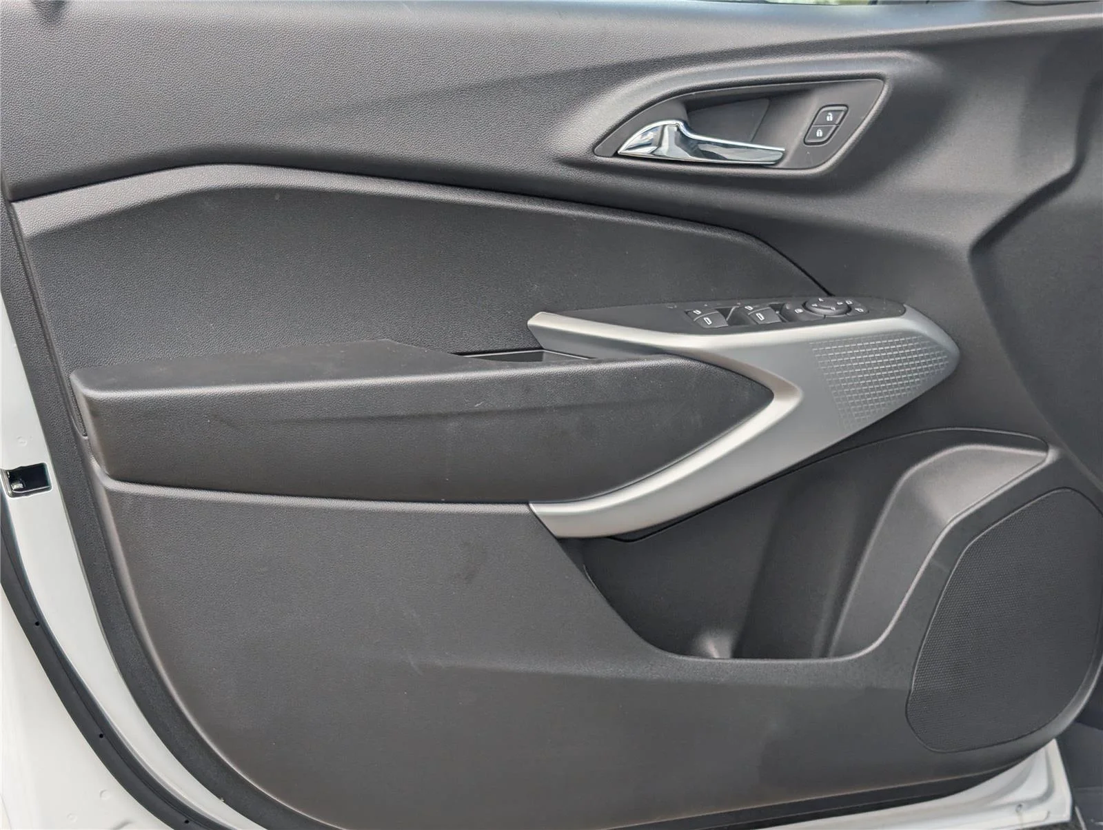 2026 Chevrolet Trax RS - Photo 11