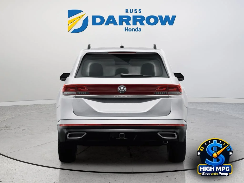 Used 2024 White Volkswagen 2.0T SE w/Technology image 10