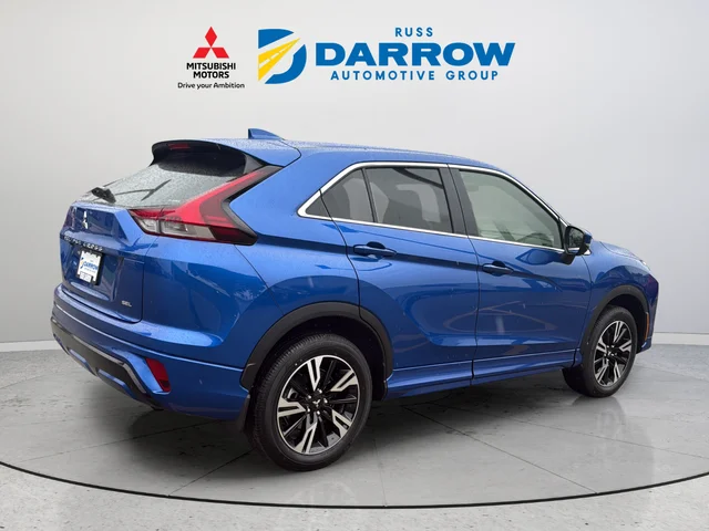 New 2026 Blue Mitsubishi SEL image 5