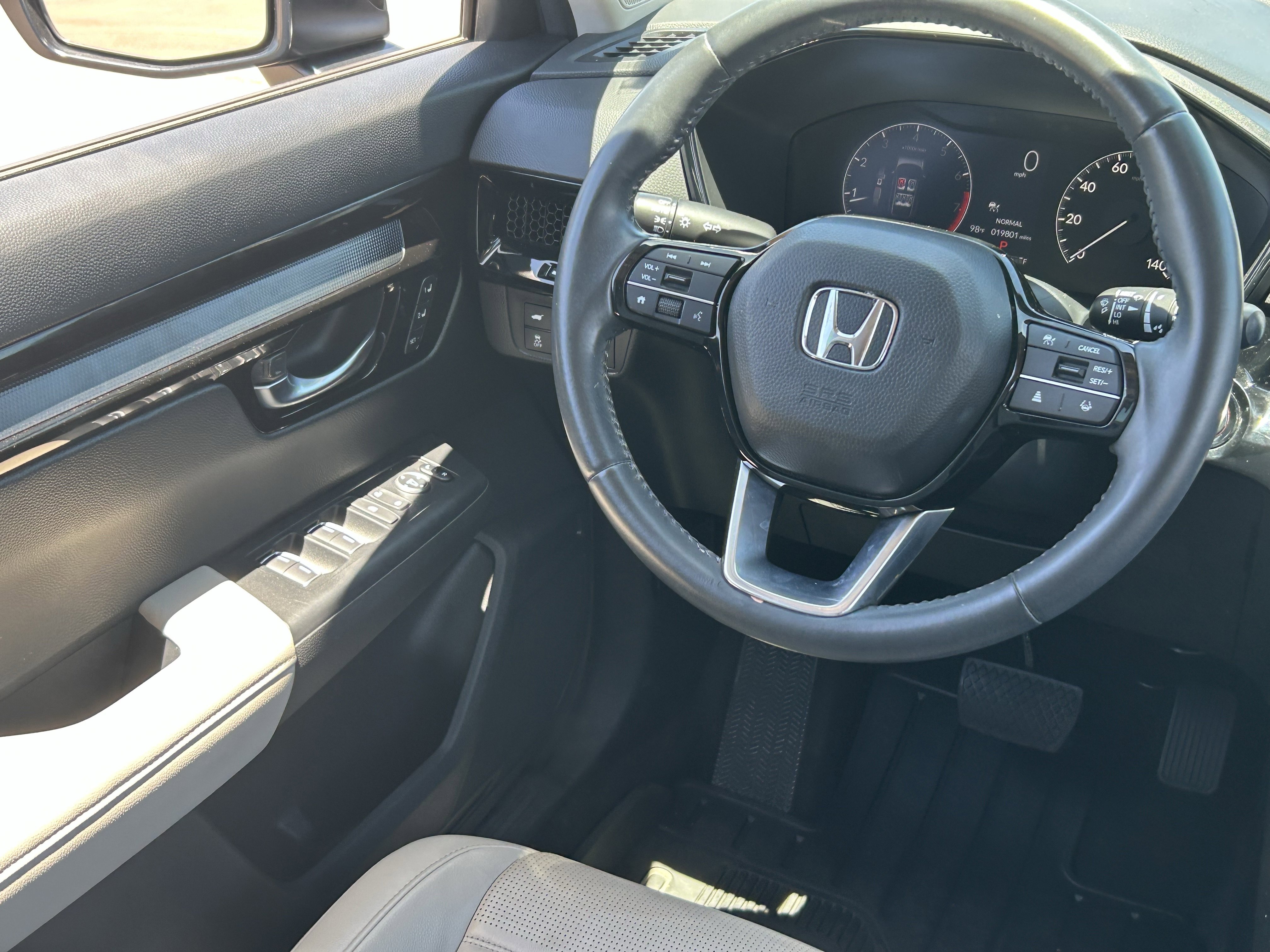 2024 Honda CR-V EX-L - Photo 17