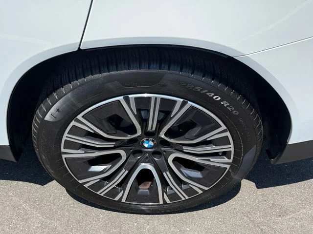 Used 2026 Alpine White BMW 30 xDrive image 11
