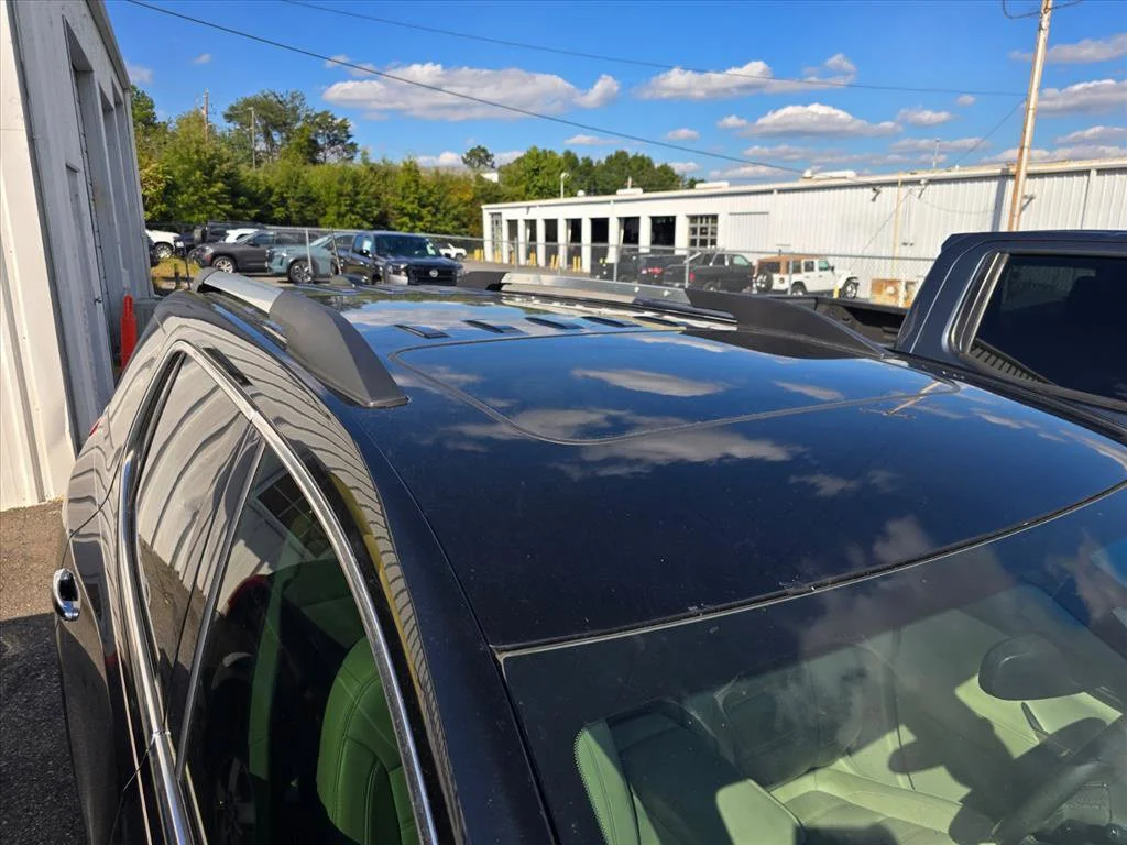 Used 2019 Black GMC Denali image 16