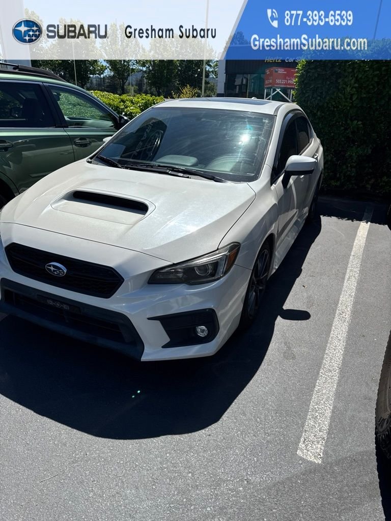 Used 2018 Crystal White Pearl Subaru Limited image 1