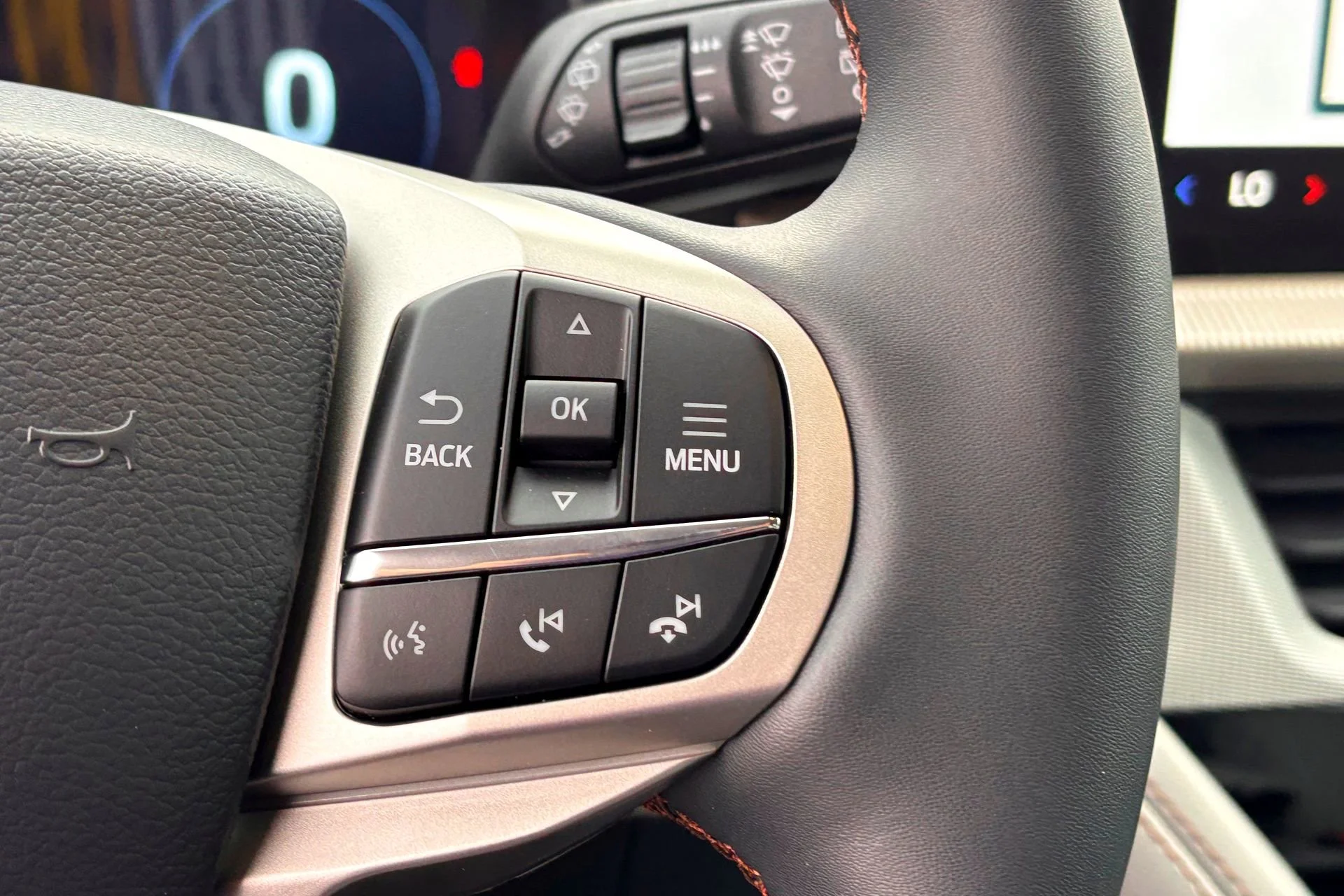 New 2026 Agate Black Metallic Ford Active image 11