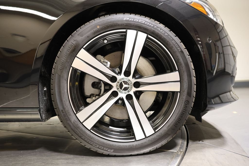 Used 2026 Obsidian Black Metallic Mercedes-Benz C 300 image 14