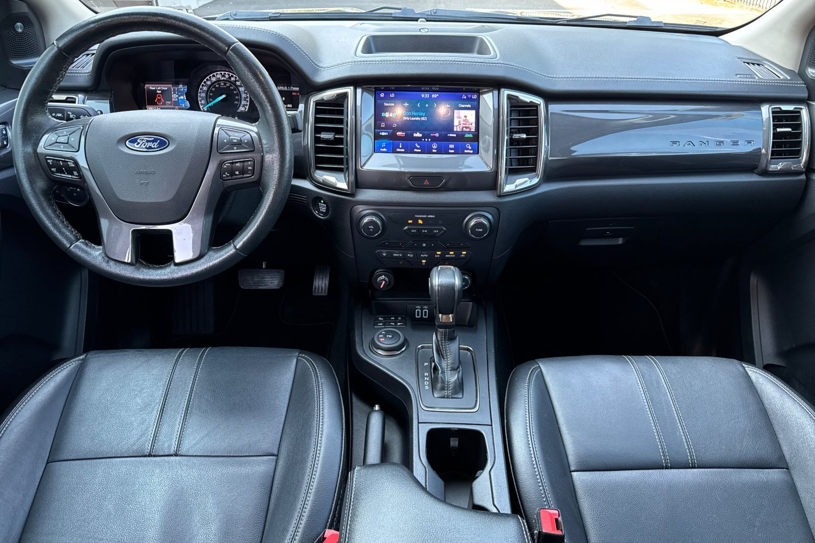 Used 2020 Shadow Black Ford LARIAT image 13