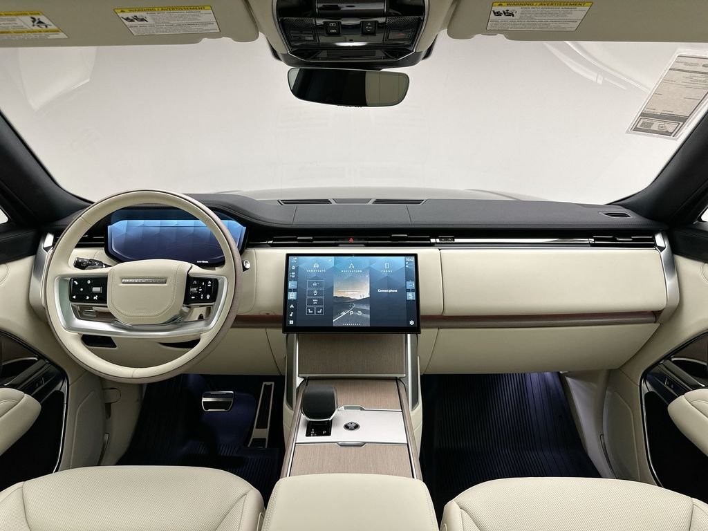 New 2026 Charente Grey Prem Met Land Rover SE image 8