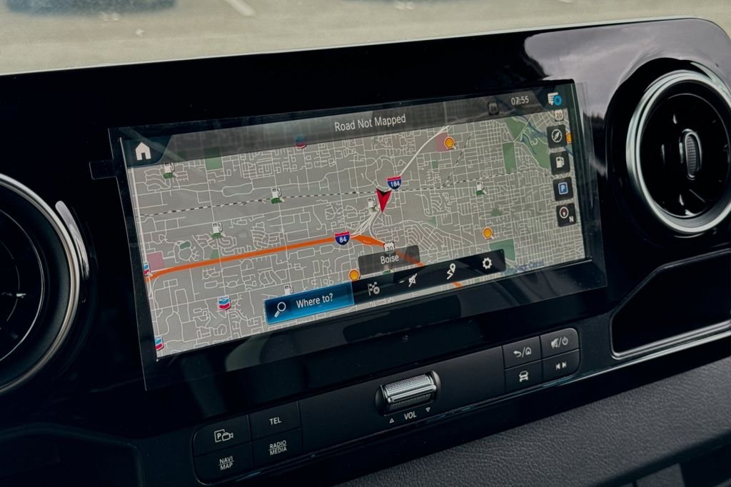 Used 2024 Gray Mercedes-Benz Cargo 170 WB image 18