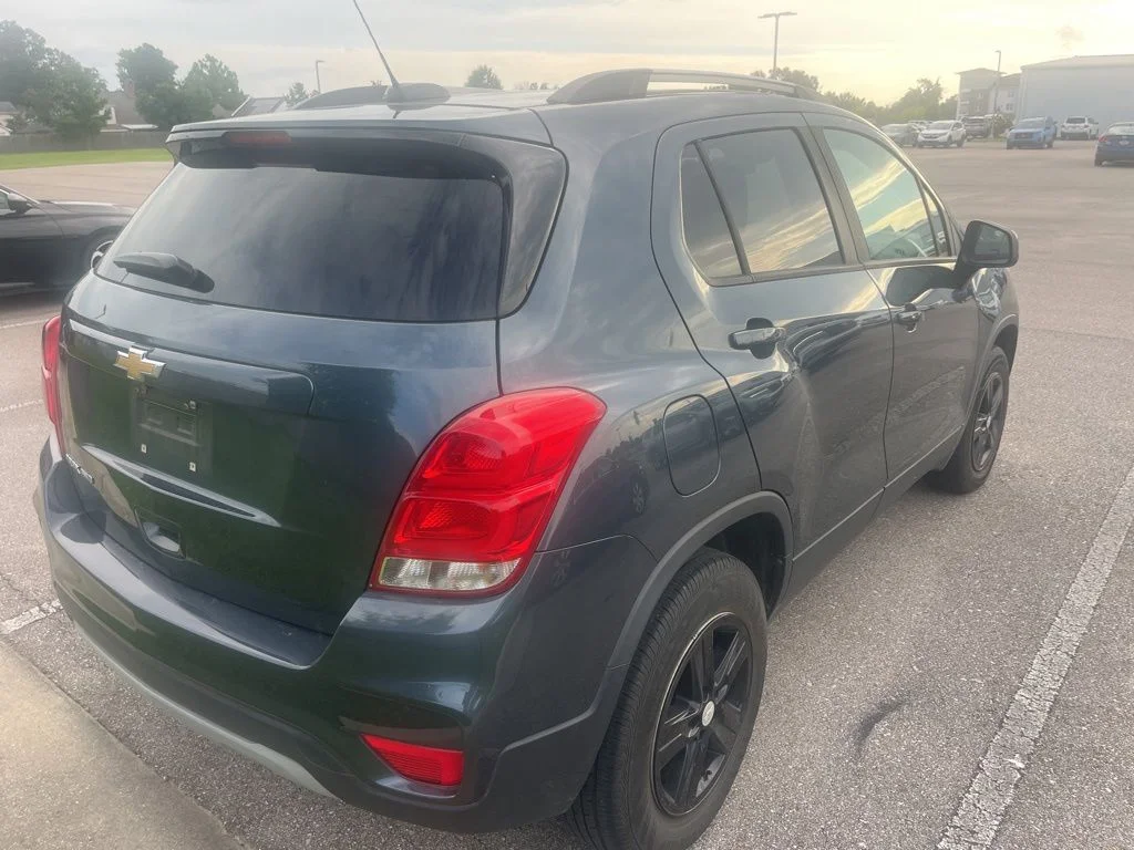 Used 2021 Shadow Gray Metallic Chevrolet LT image 3