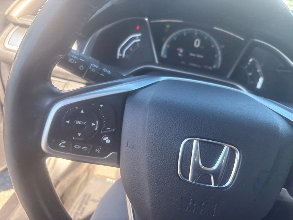 Used 2018 Gray Honda EX-L image 22