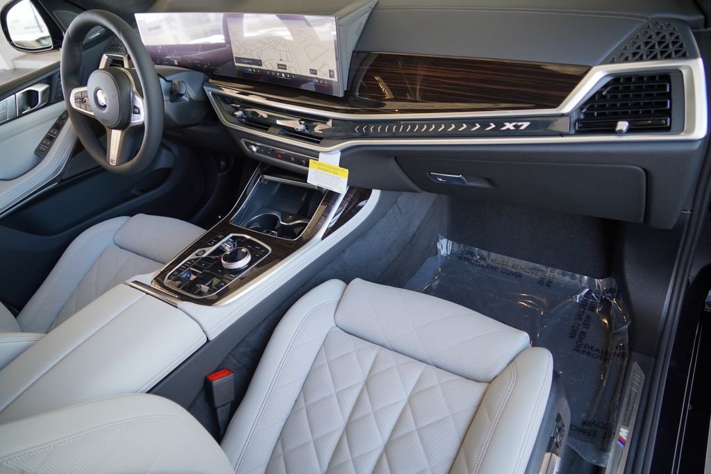 New 2027 Carbon Black Metallic BMW xDrive40i image 17