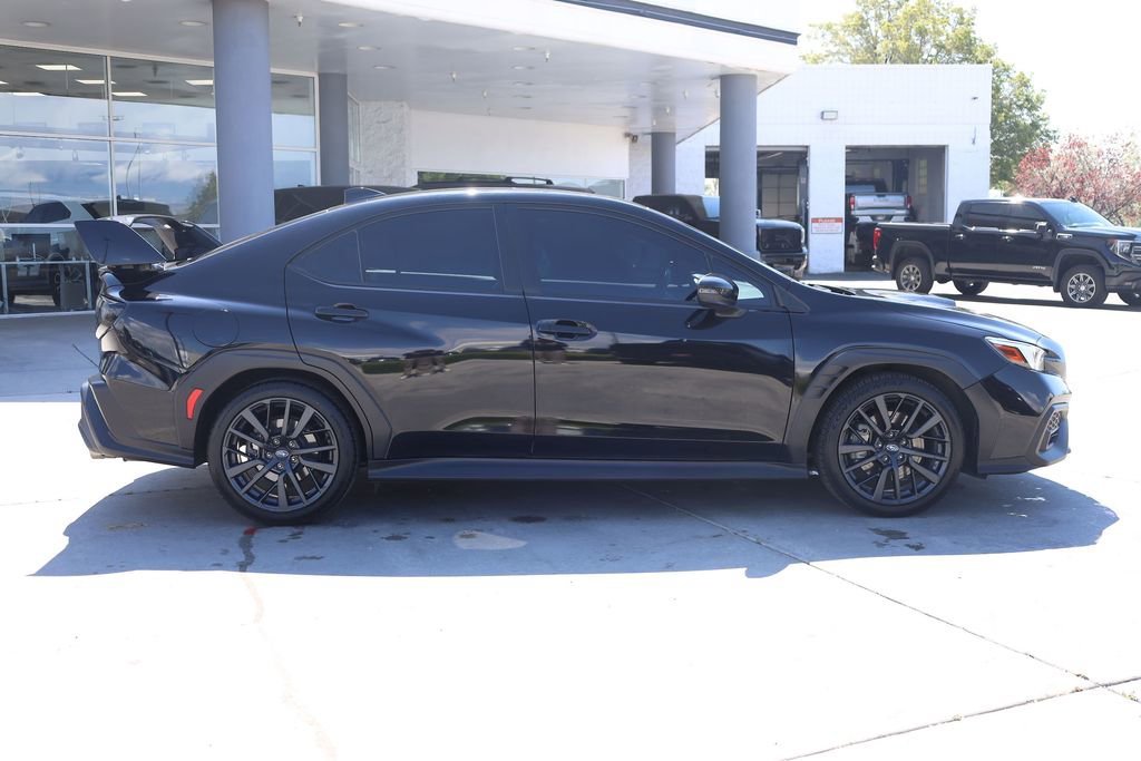 Used 2023 Crystal Black Silica Subaru Limited image 7