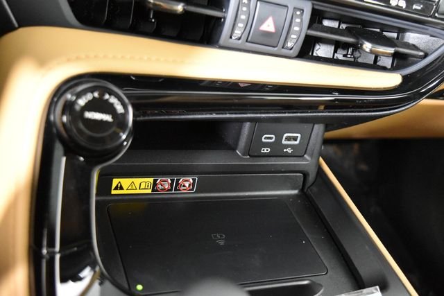 Used 2026 White Lexus 350h Base image 25