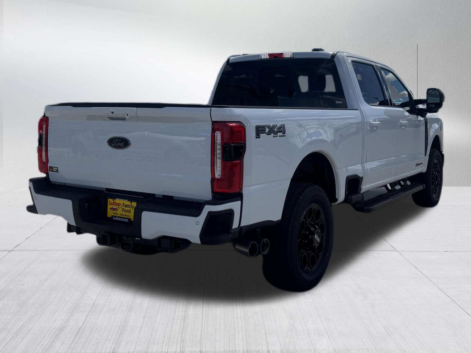 New 2026 Oxford White Ford LARIAT image 3