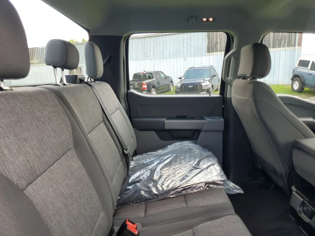 2025 Ford F-250 Super Duty XL - Photo 29