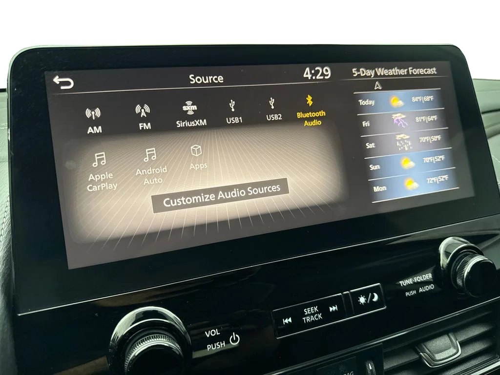 Used 2023 Black INFINITI LUXE image 67