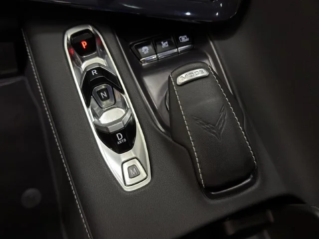 2023 Chevrolet Corvette 2LT - Photo 24