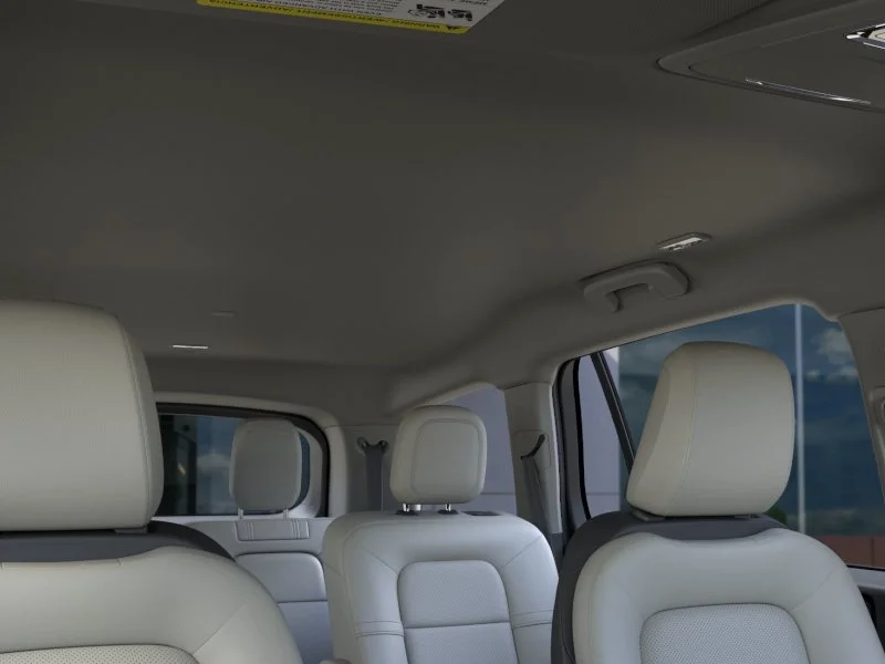 New 2026 Infinite Black Metallic Clearcoat Lincoln Premiere® image 22