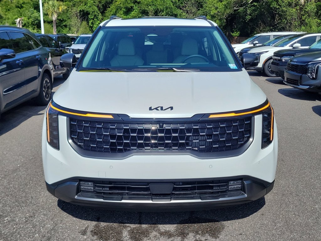 New 2026 Snow White Pearl Kia SX Prestige image 2