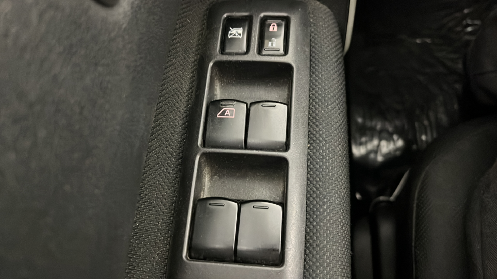 2013 Nissan Rogue S - Photo 30