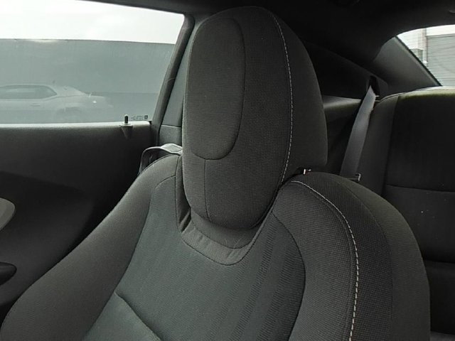 Used 2011 Silver Chevrolet 1LS image 39