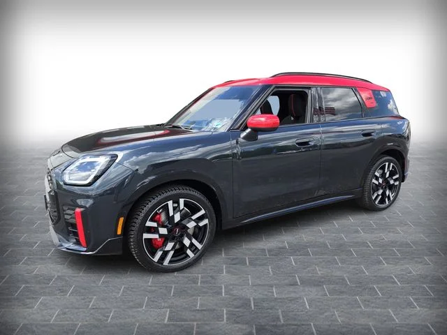Used 2025 Gray MINI  image 3