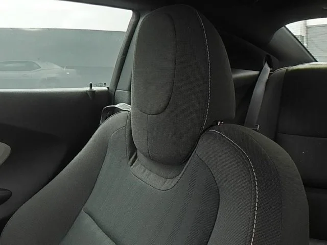 Used 2011 Silver Chevrolet 1LS image 39