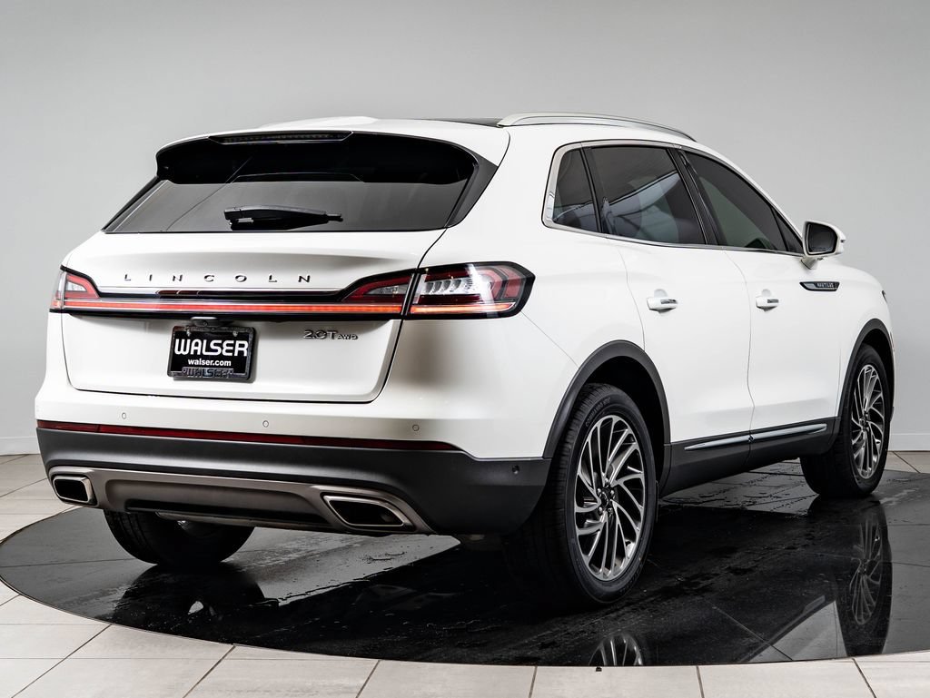 Used 2020 Pristine White Lincoln Reserve image 10