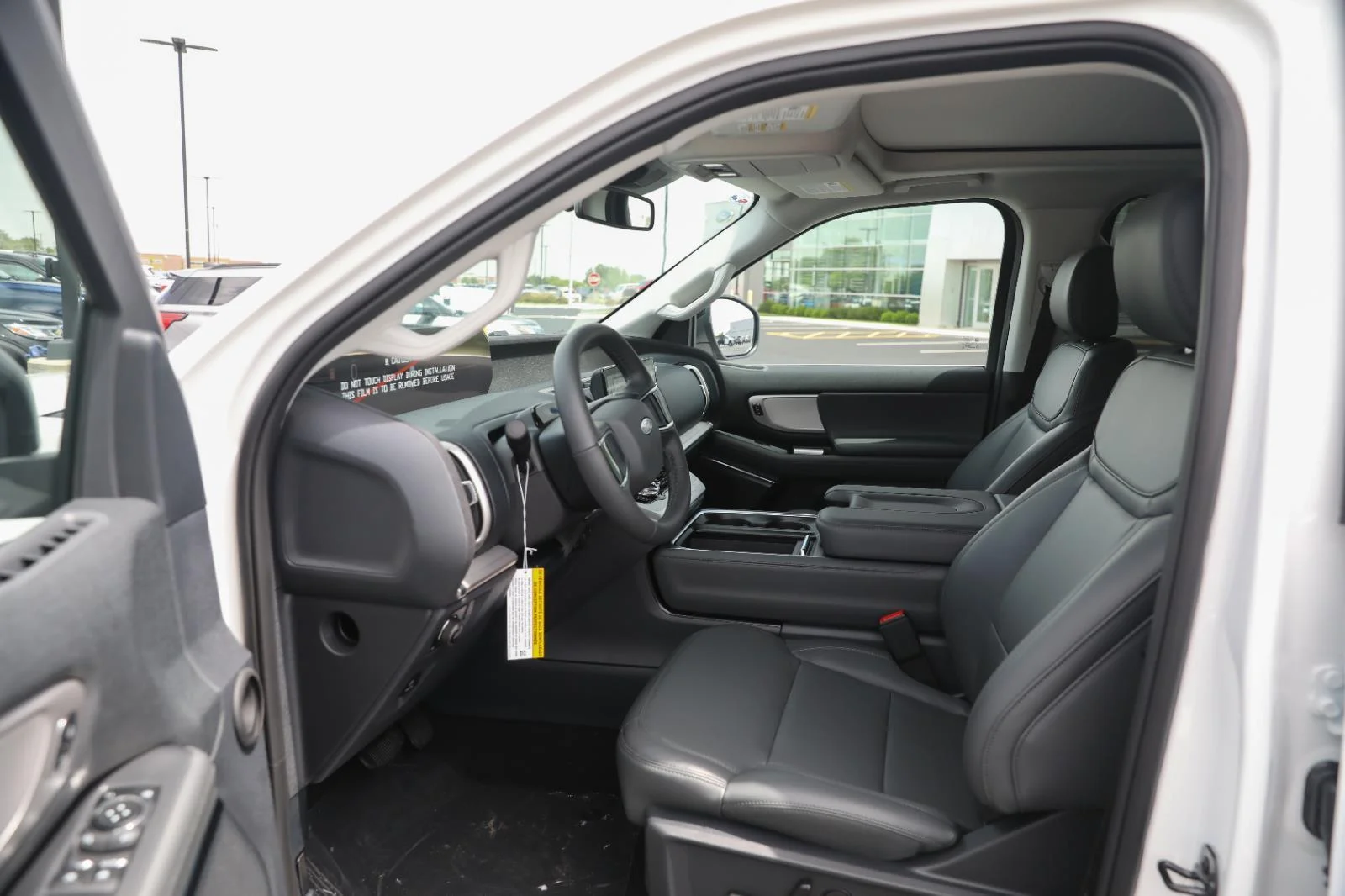 New 2026 Star White Metallic Tri-Coat Ford Active image 19
