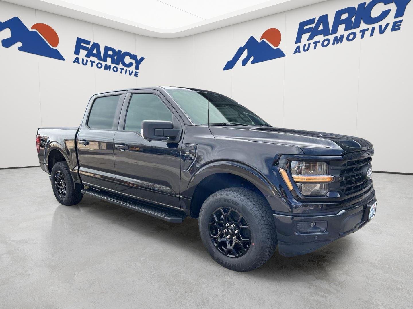 New 2026 Agate Black Metallic Ford XLT image 42