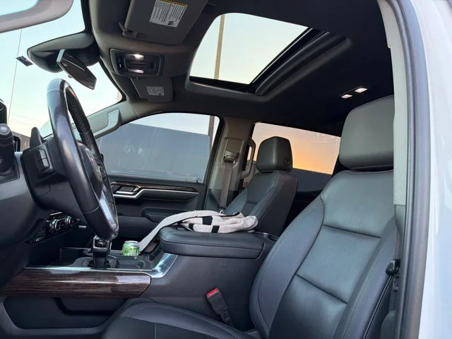 Used 2022 Summit White GMC Elevation image 14
