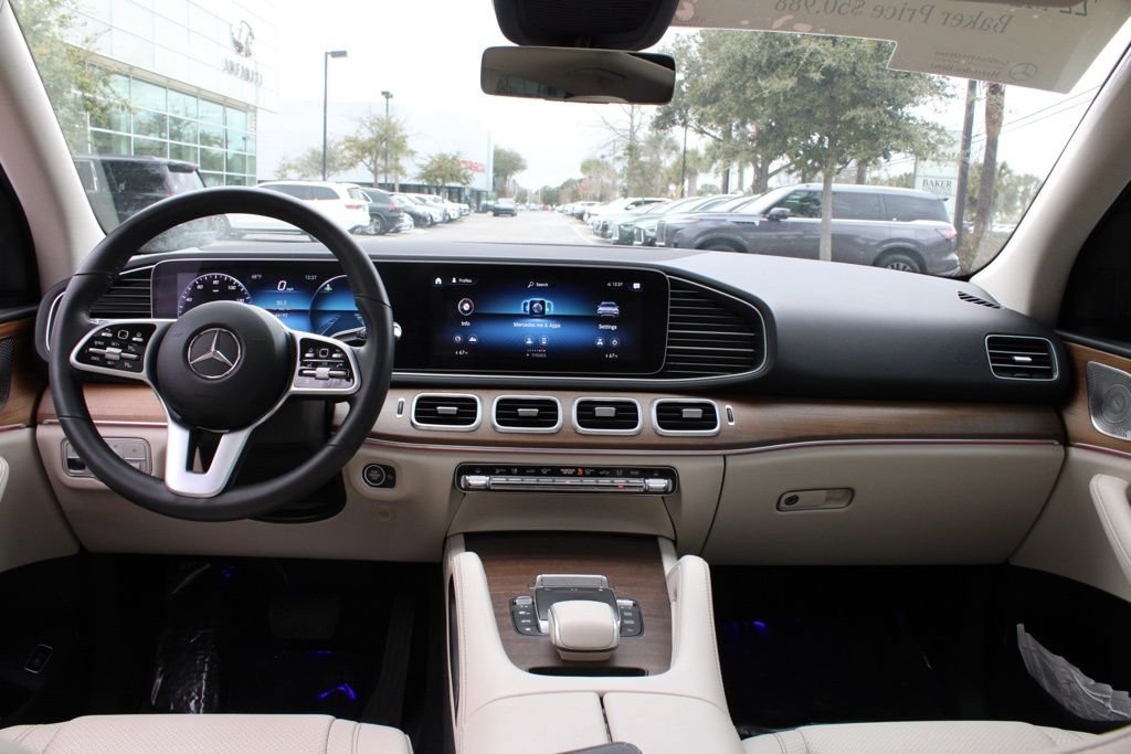 Used 2022 Black Mercedes-Benz GLE 350 image 29