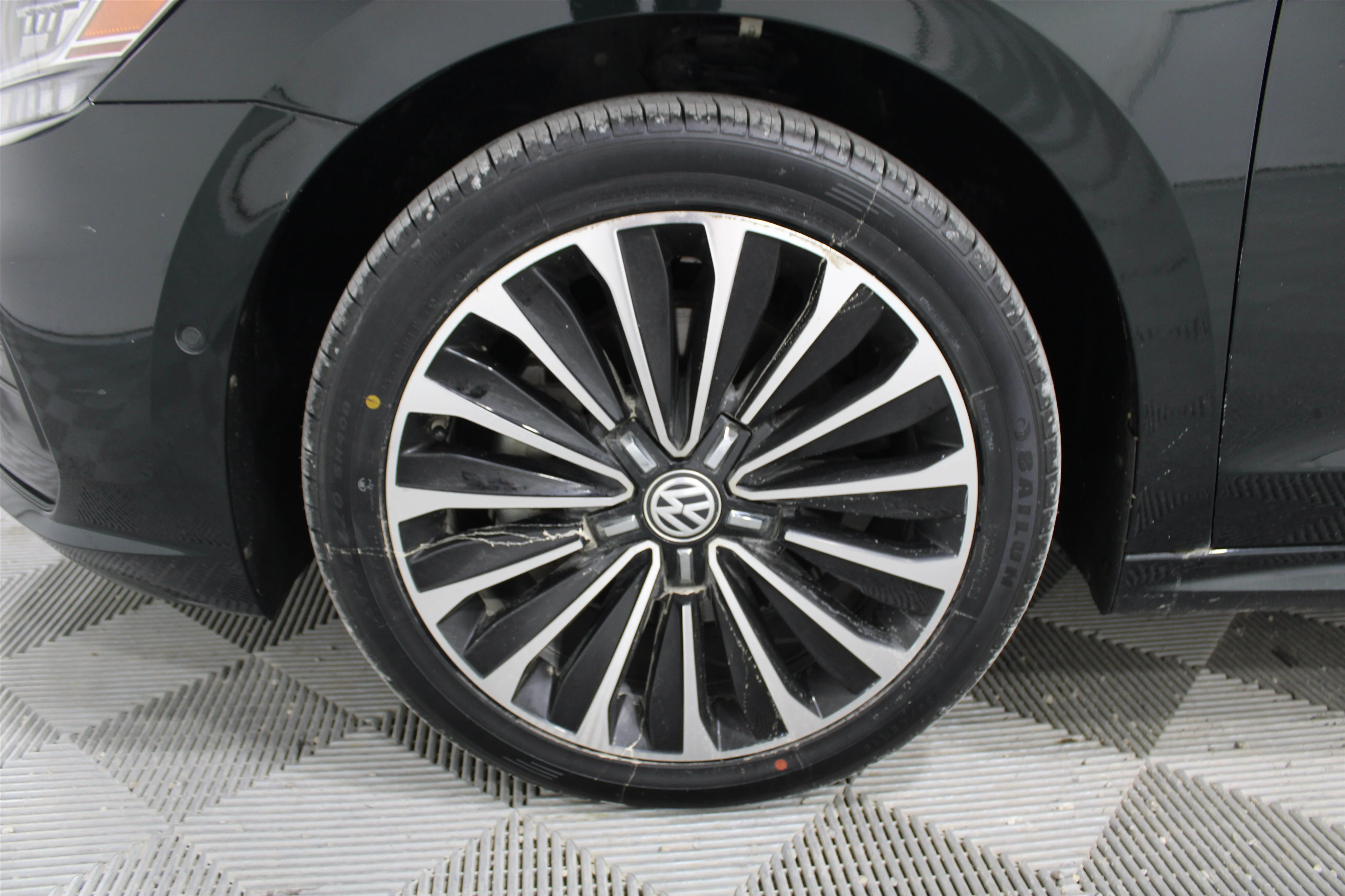2022 Volkswagen Passat Limited Edition - Photo 33