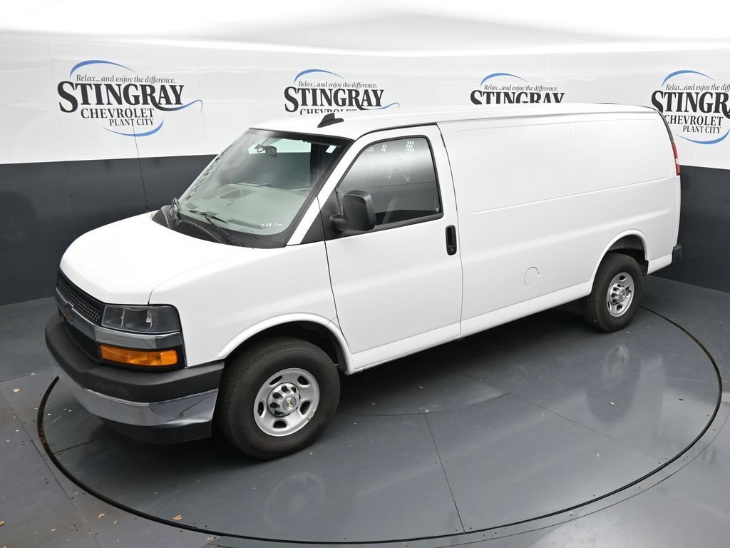 2025 Chevrolet Express Cargo Work Van - Photo 20