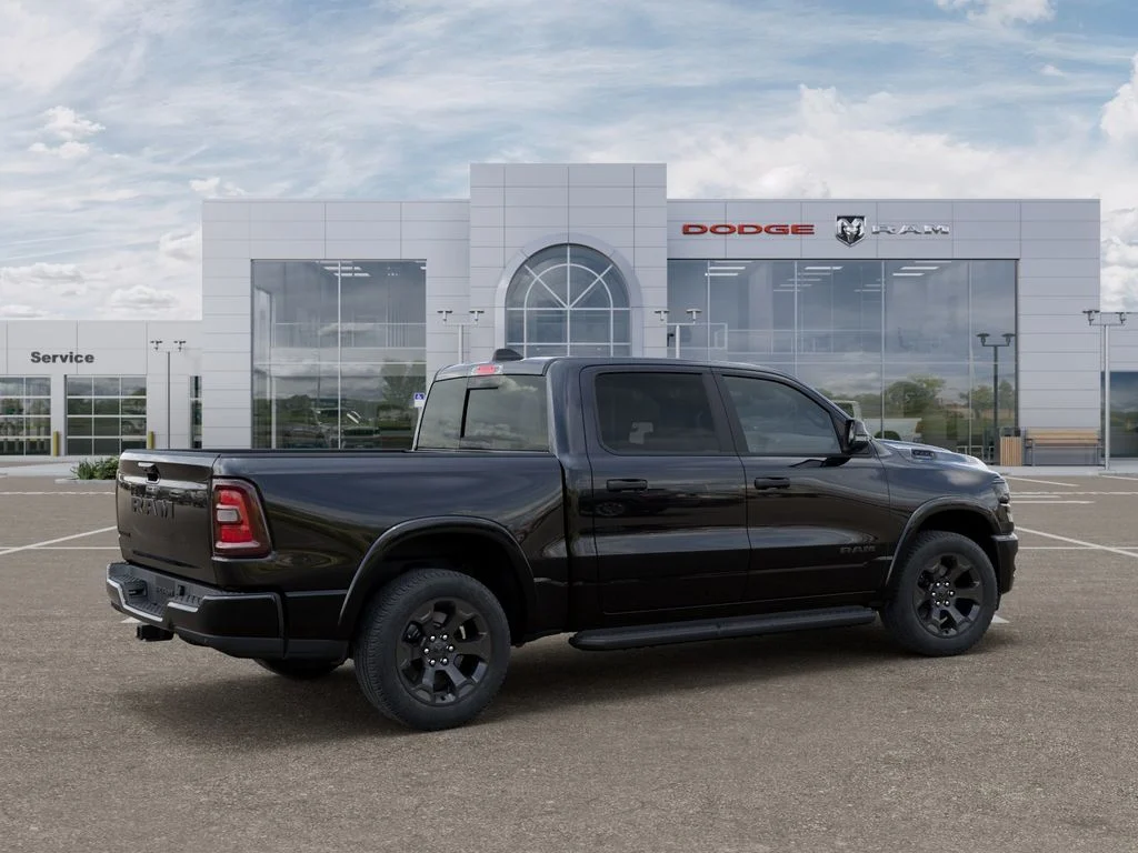 New 2026 Diamond Black Crystal Pearlcoat RAM Big Horn/Lone Star image 4