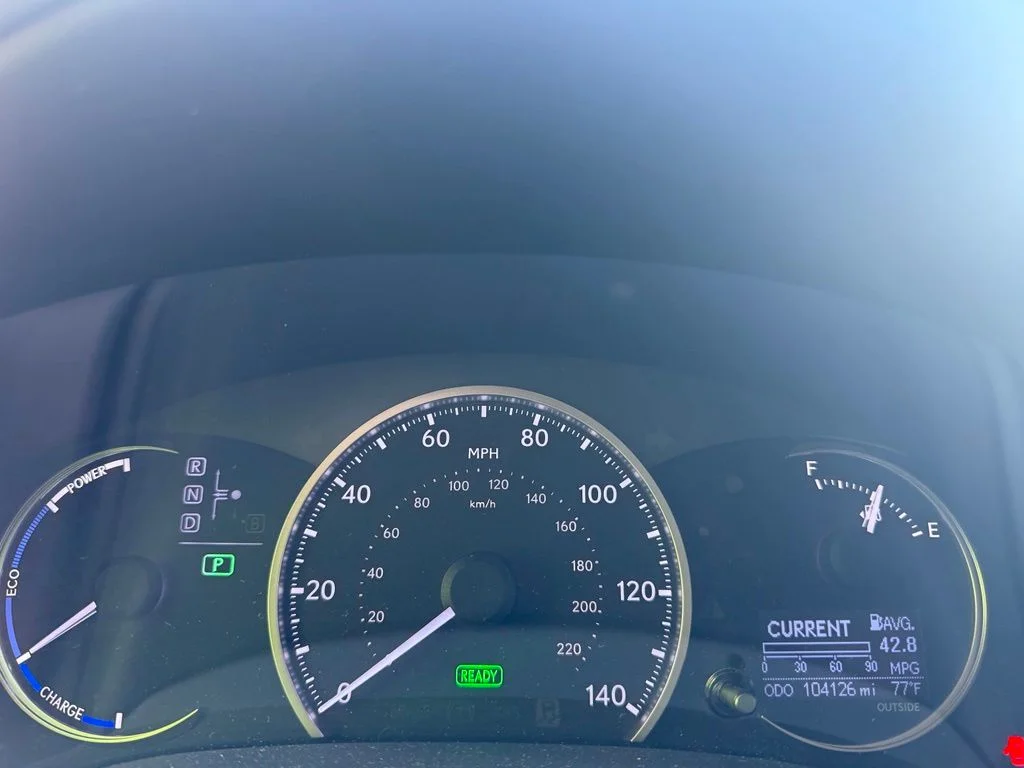 Used 2016 Pearl Lexus 200h image 13