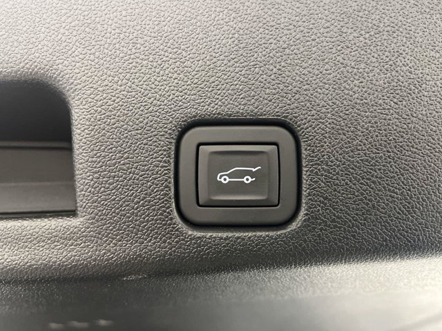 Used 2026 Summit White GMC AWD Elevation image 34