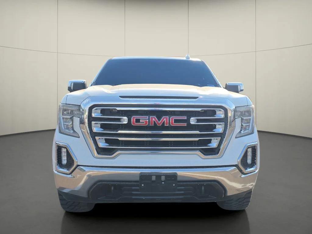 Used 2020 White GMC SLT image 2
